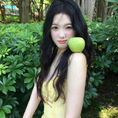 月华如水花照影